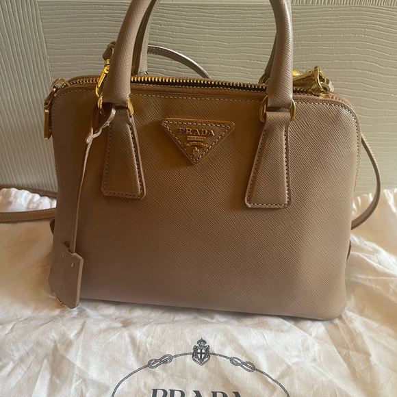 Authentic Prada Saffiano Mini crossbody- Pink Gold HW - Picture 2 of 3